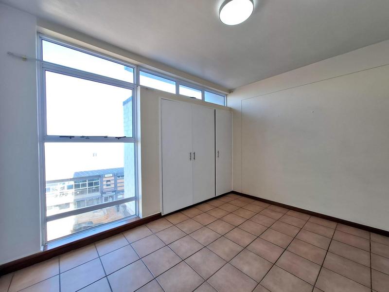 To Let 2 Bedroom Property for Rent in Strand Western Cape